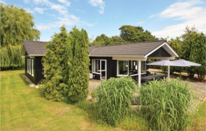 Cozy Home In Humble With Sauna in Humble